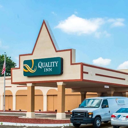 Quality Inn New Kensington Bagian luar foto