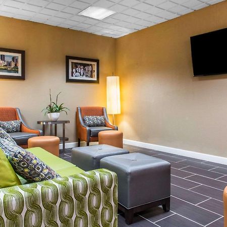 Quality Inn New Kensington Bagian luar foto