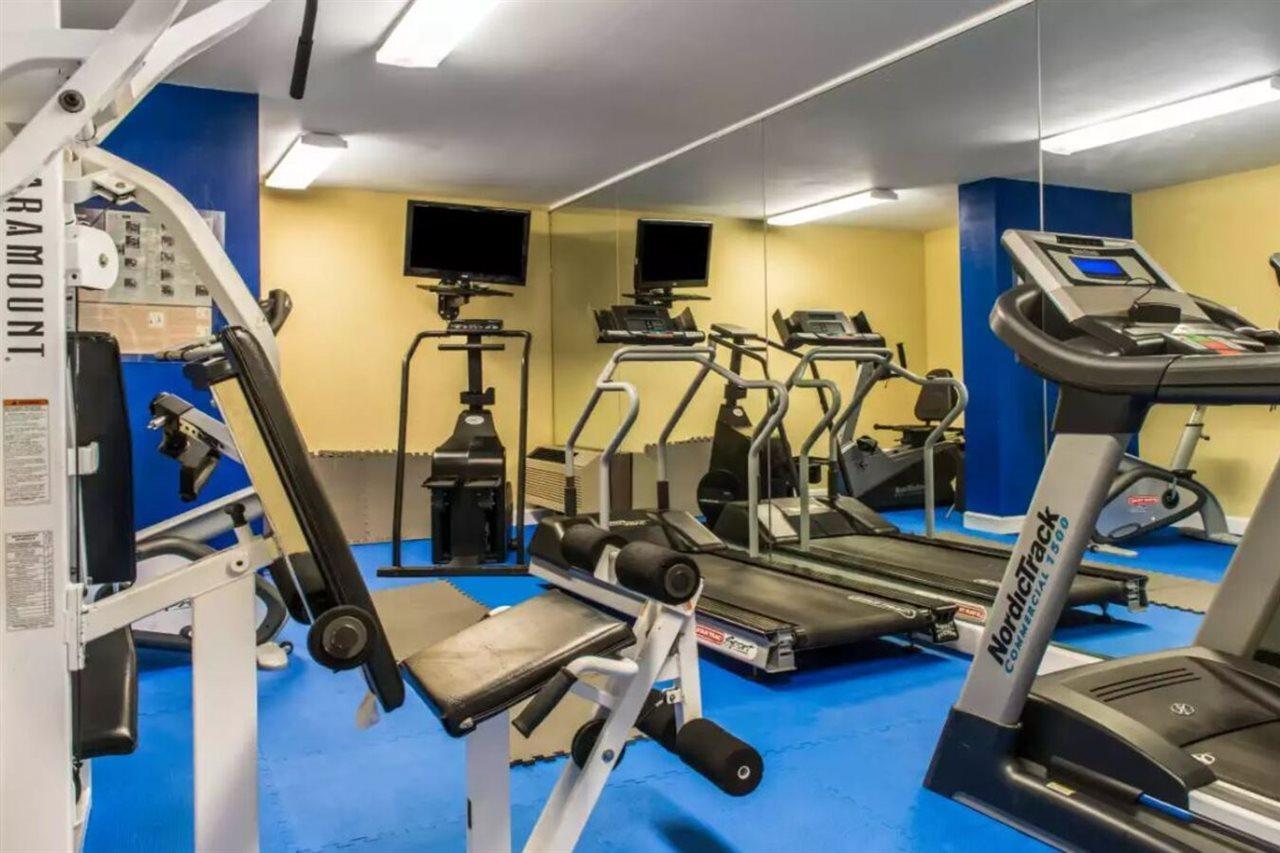 Quality Inn New Kensington Bagian luar foto