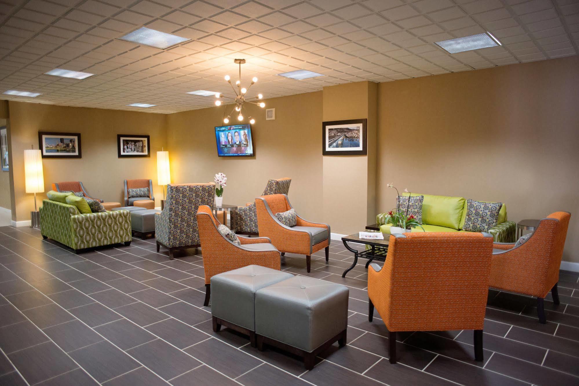 Quality Inn New Kensington Bagian luar foto