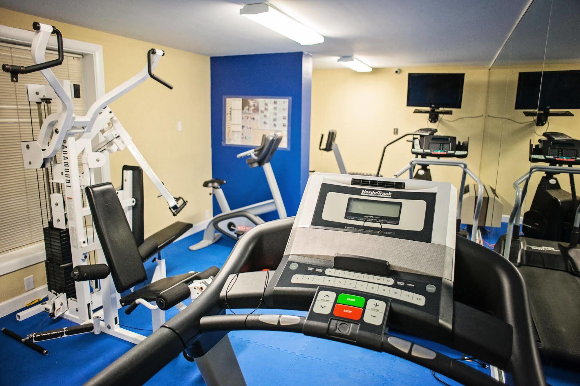 Quality Inn New Kensington Bagian luar foto
