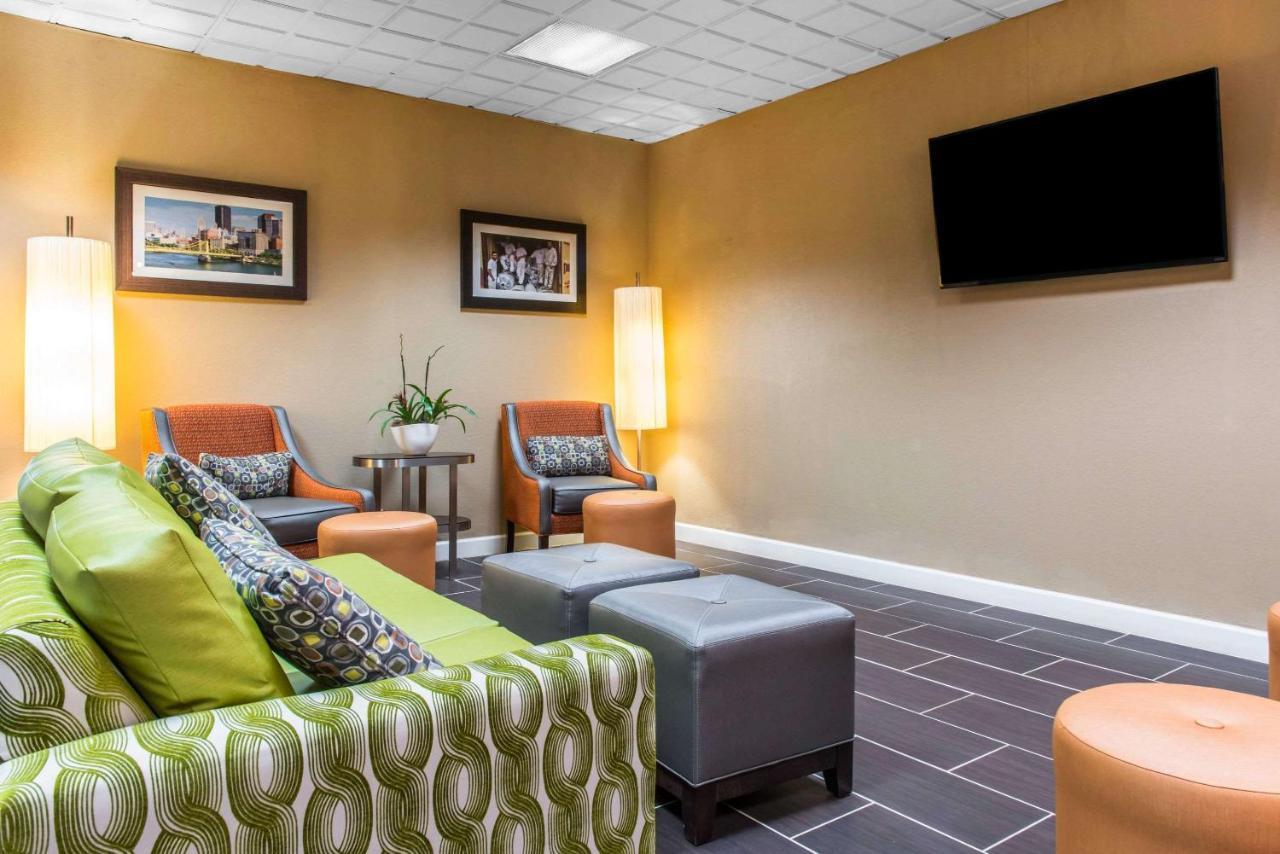 Quality Inn New Kensington Bagian luar foto
